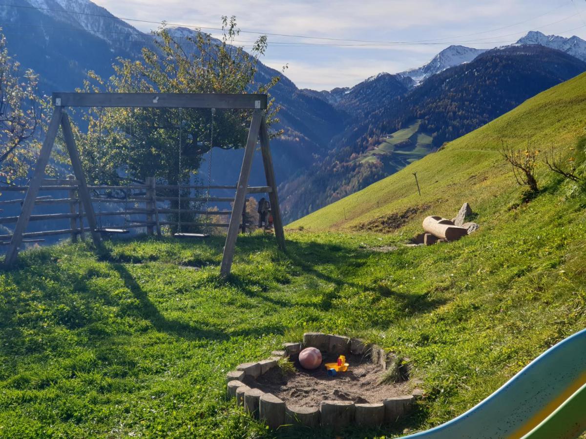 Ferienwohnung Maiernhof Bauernhof Ultental サン・パンクラーツィオ・デュールティモ エクステリア 写真